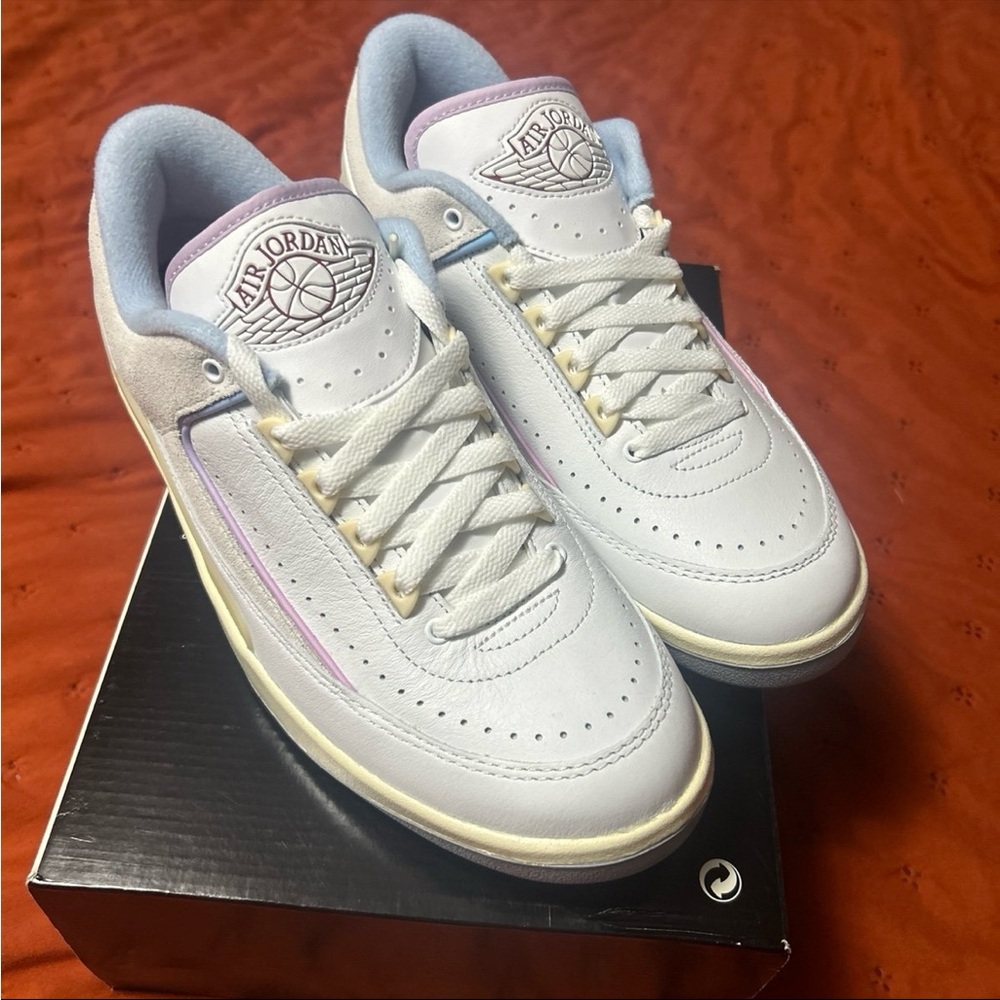 New! Nike Air Jordan 2 Retro Low Womens 10